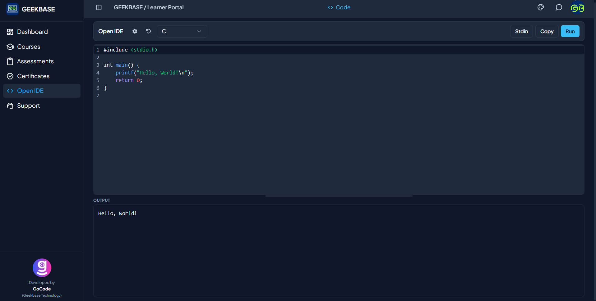 GoCode online IDE with code editor and live output